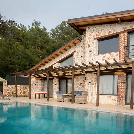 Valhalla Villa *