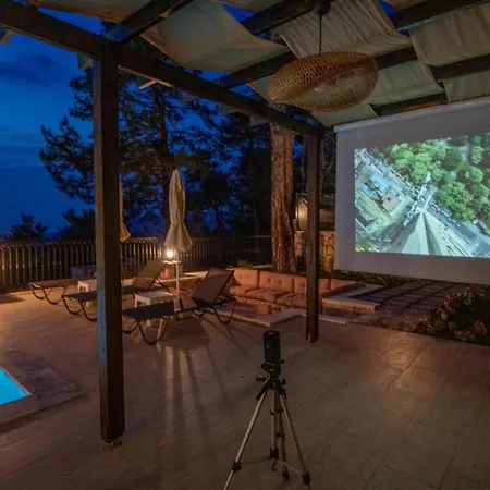 Valhalla Villa *